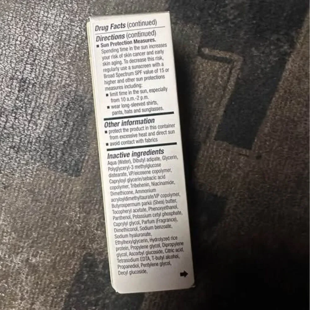 No7 Future Renew Damage Reversal Day Cream Sunscreen SPF 25